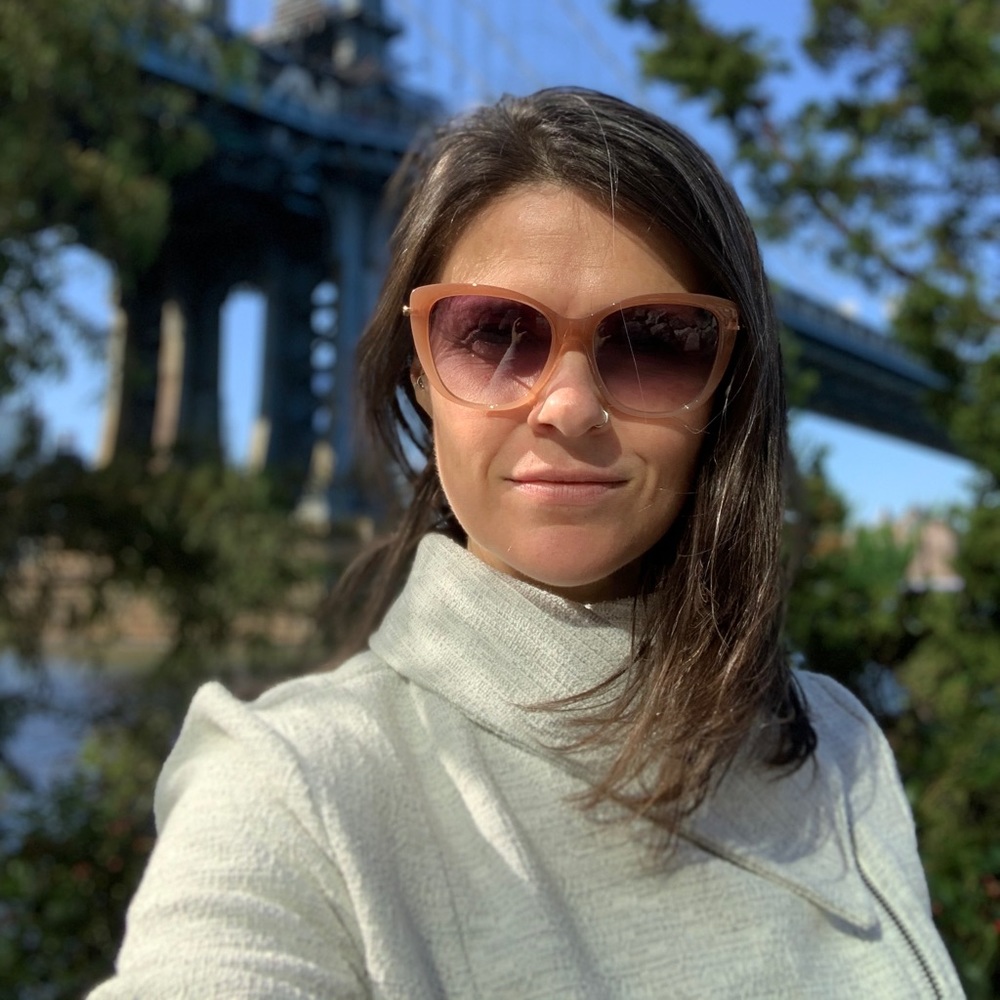 Meet your Posher, Julianna